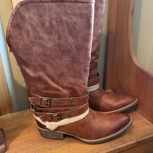 Matisse Cognac Braided-Strap Mid-Calf Heeled Boots. NEW IN BOX